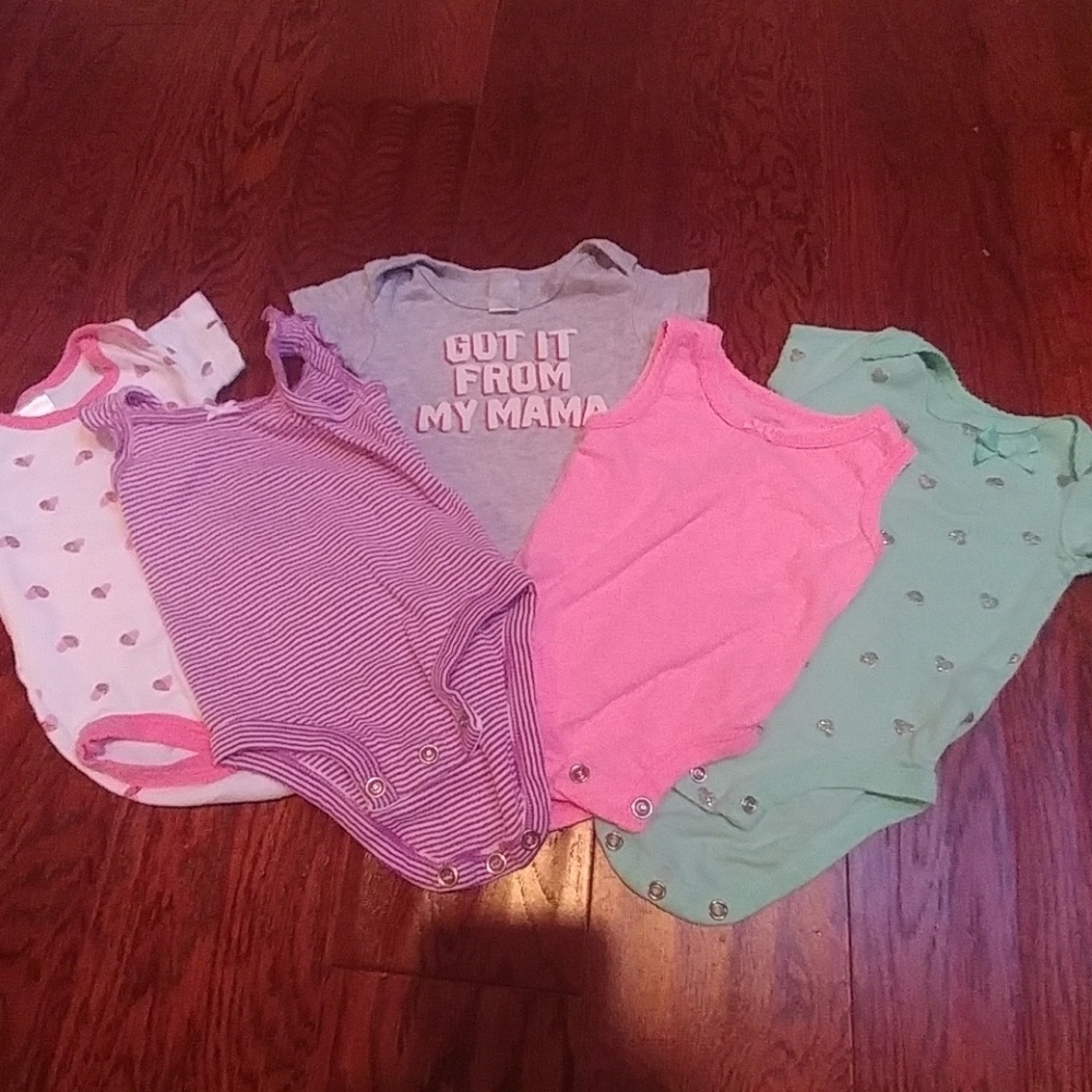 Set of 5 onesies- various brands